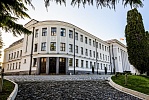 Алан Алборов поздравил ректора ЮОГУ Вадима Тедеева, коллектив и студентов университета с 90-летием со дня образования Алан Алборов поздравил ректора ЮОГУ Вадима Тедеева, коллектив и студентов университета с 90-летием со дня образования